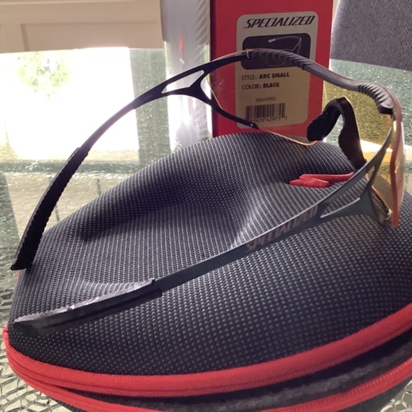 Specialized ARC Sunglasses, small black (frame).